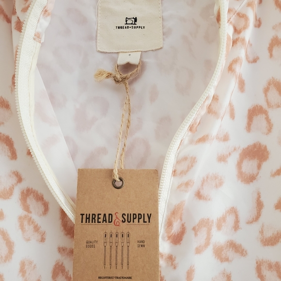 Thread & Supply Infinite breeze windbreaker Small - Picture 4 of 7